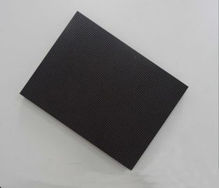1R1G1B P2.4 작은 화소 피치 실내 지도된 전시 화면 상업 광고 패널