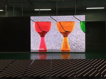 작은 화소 P2.5 실내 임대료에 의하여 지도된 전시, 단계는 전시 높은 회색 가늠자를 지도했습니다